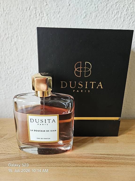 Profumi & Eau de Toilette: Parfum Dusita "La Douceur de Siam" – Usato da Zürich venduto da mai_h2hh