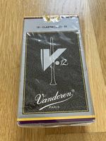 Vandoren V12 Blätter Bb-Klarinette (3.5) - FABRIKNEU