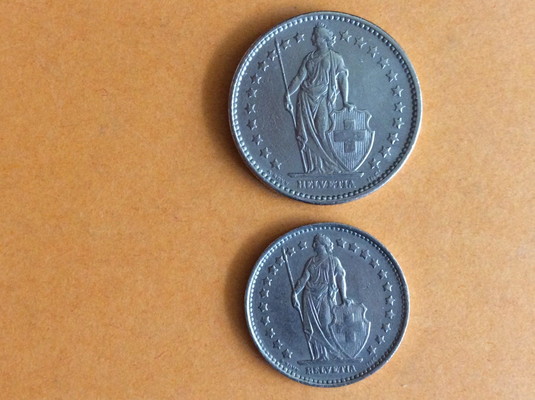 Tutti le monete: 2 + 1 francs  1968  Jolies – Usato da Genève venduto da pie_fh2d 1