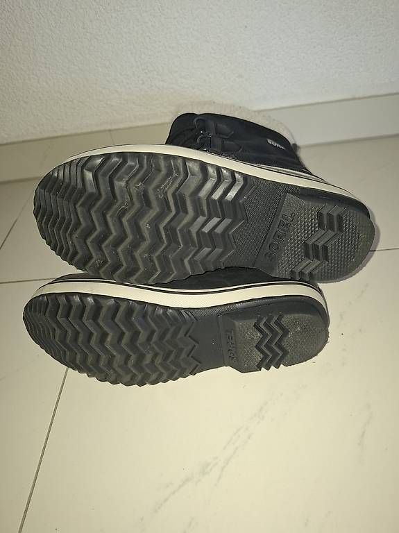 Scarpe da donna: Sorel Damen-Winterschuhe Gr.36 – Usato da Aadorf venduto da Interpares 3