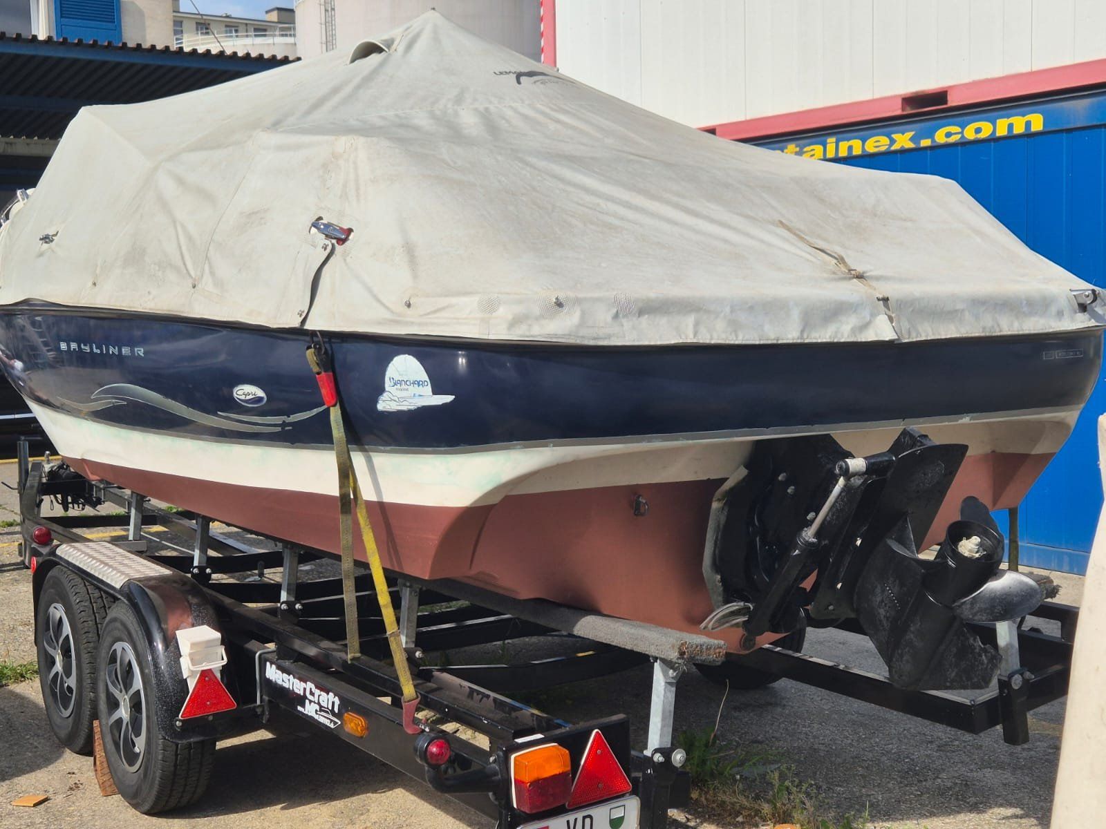 Bayliner Boote: Bayliner Capri 2152 – Gebraucht aus Lausanne von zoubir.admane 8