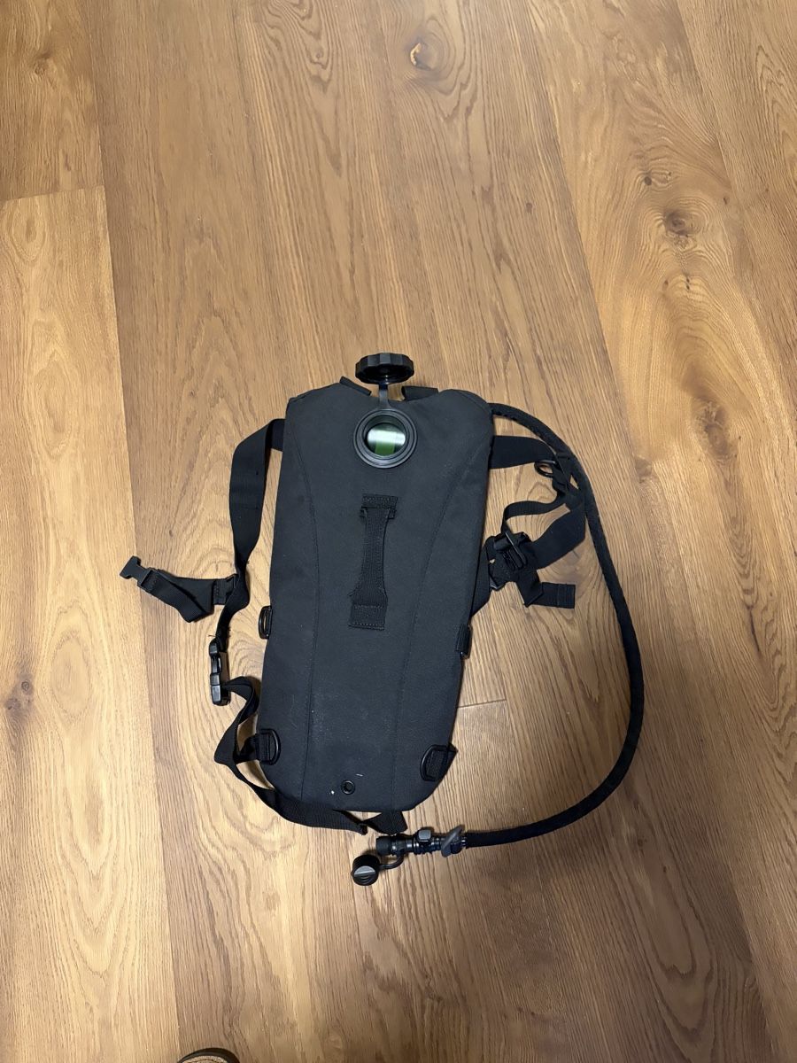 Camelbak Zaini: Camelbak Trinkrucksack "Extreme" – Nuovo e nell'imballaggio originale da Thalwil venduto da Counterdude