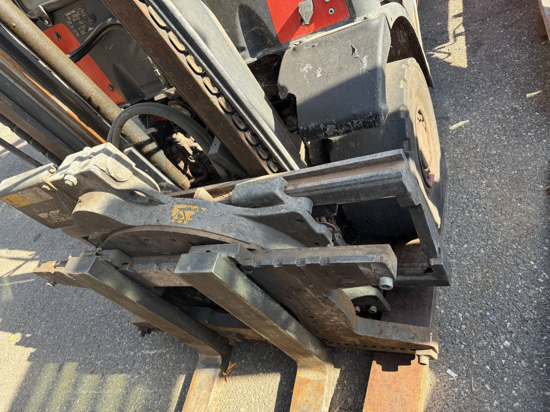Linde Carrelli elevatori e a forche: Linde Stapler  H25D – Difettoso da Liesberg venduto da KELSAG1973 5