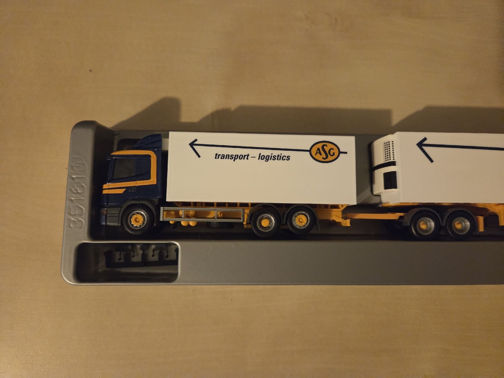 Herpa Modellini d'auto: Herpa Scania ASG  – Usato da Urdorf venduto da Drutsch