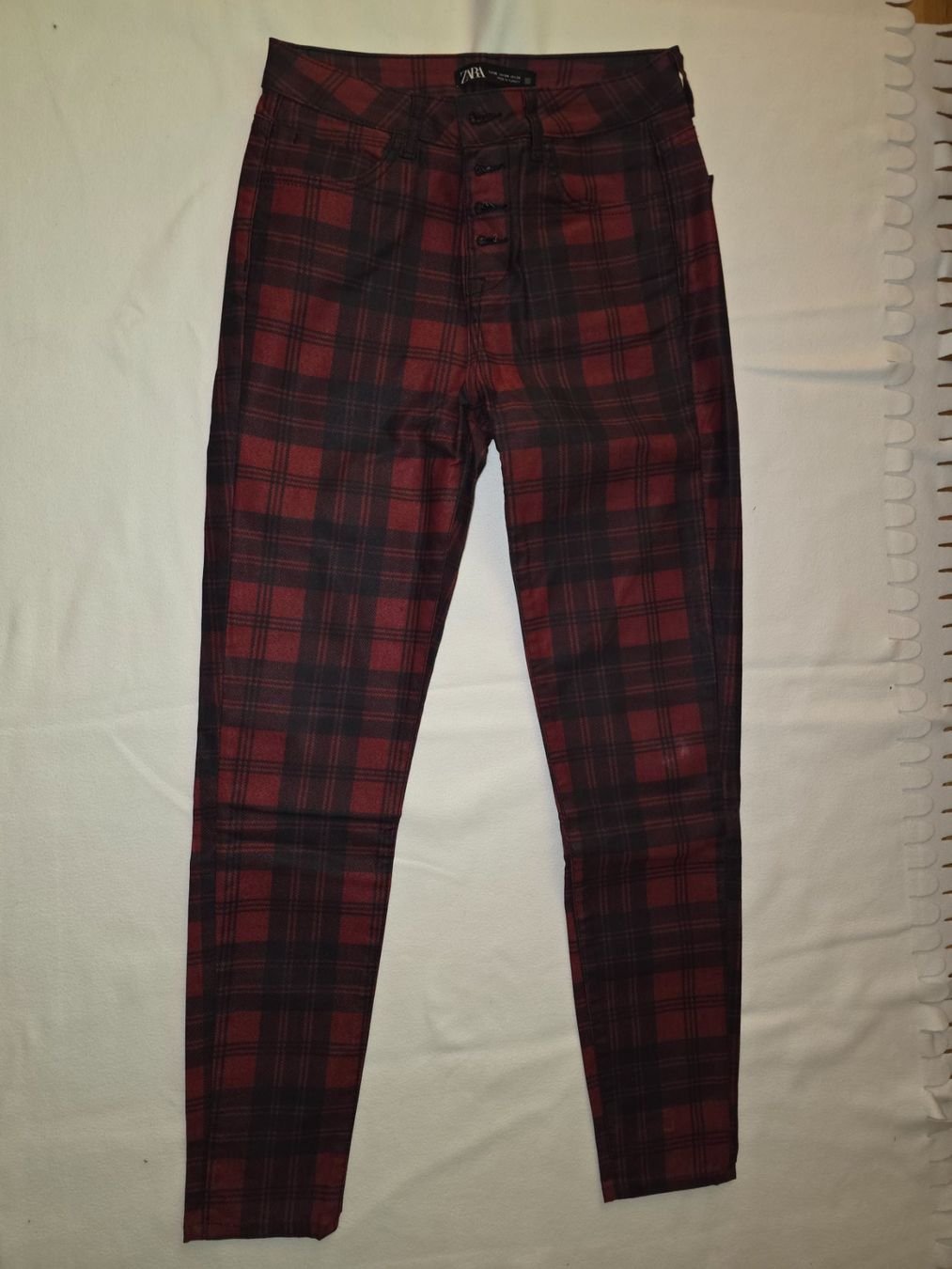 H&M Pantaloni: H&M Hose Gr 36 – Nuovo (secondo la descrizione) da Effretikon venduto da gonzzi