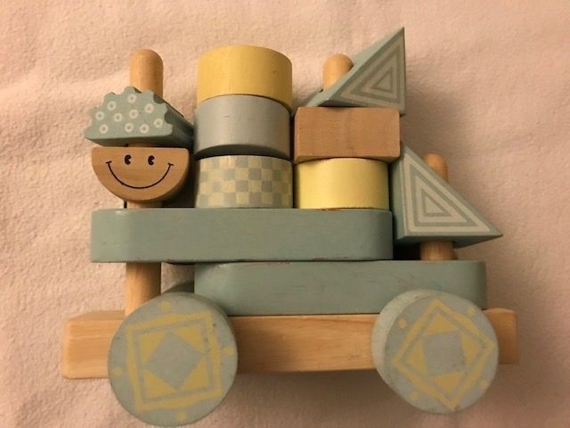 Articles en bois: Holzwagen mit Bauklötzen – D'occasion à Zürich par LodgE-21 1