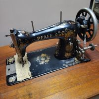 Nähmaschine Antik