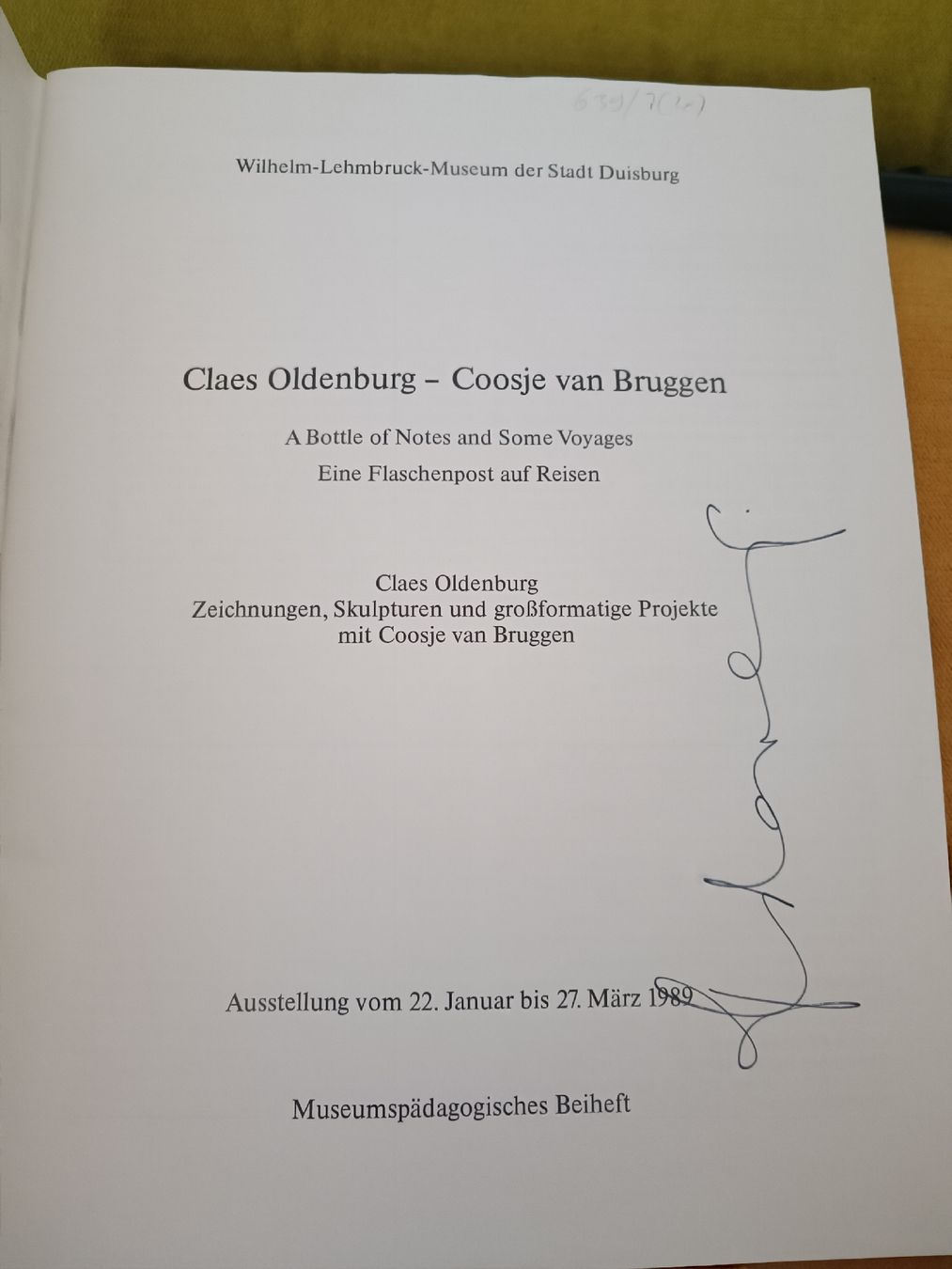 Libri: Claes Oldenburg - Ausstellungskatalog handsigniert  – Usato da Menziken venduto da Artographs 1