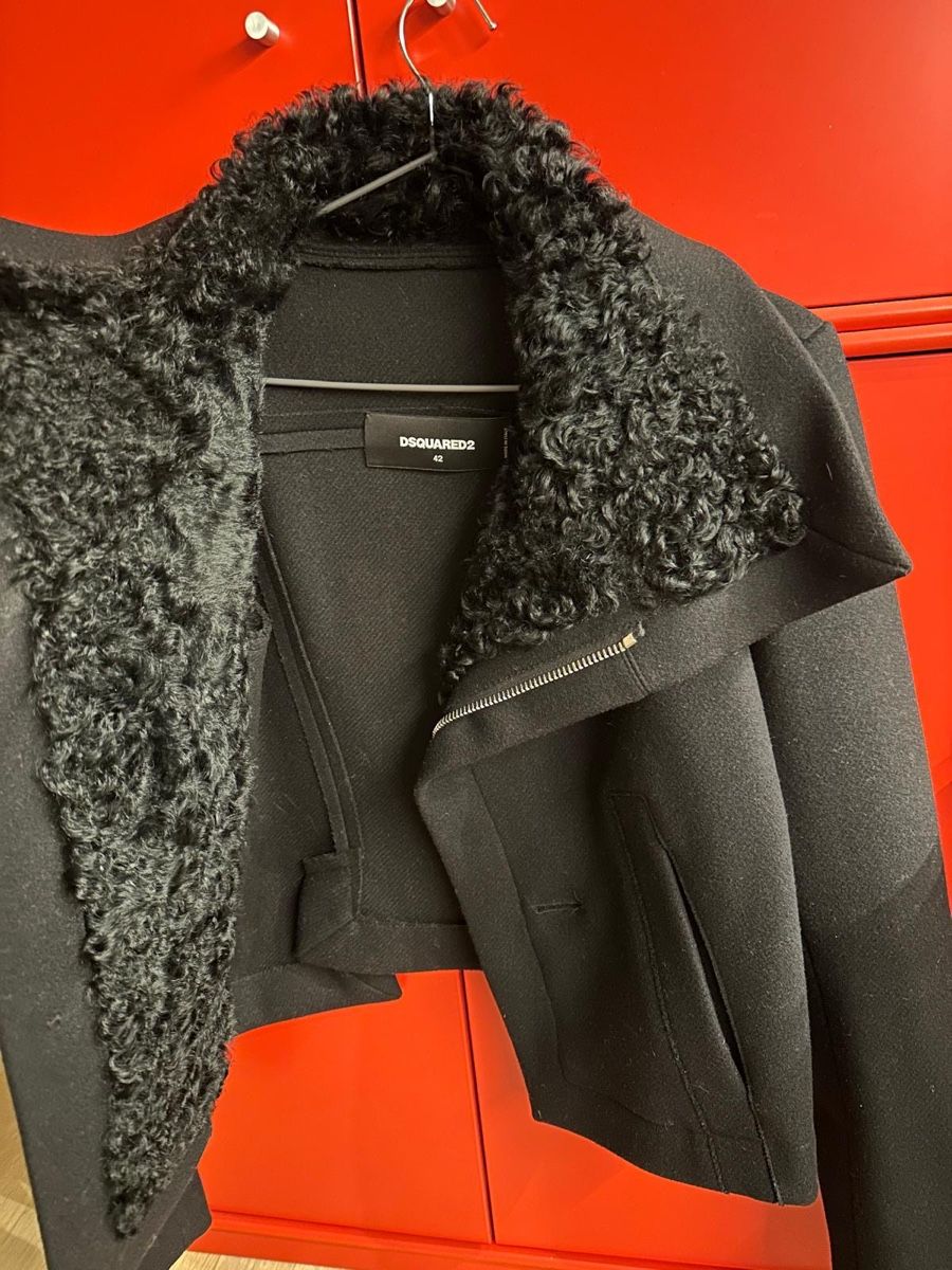 Dsquared2 Giacche: Dsquared2 Jacke – Nuovo (secondo la descrizione) da Binningen venduto da Yuliya15 5