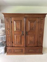 Antiker Schrank