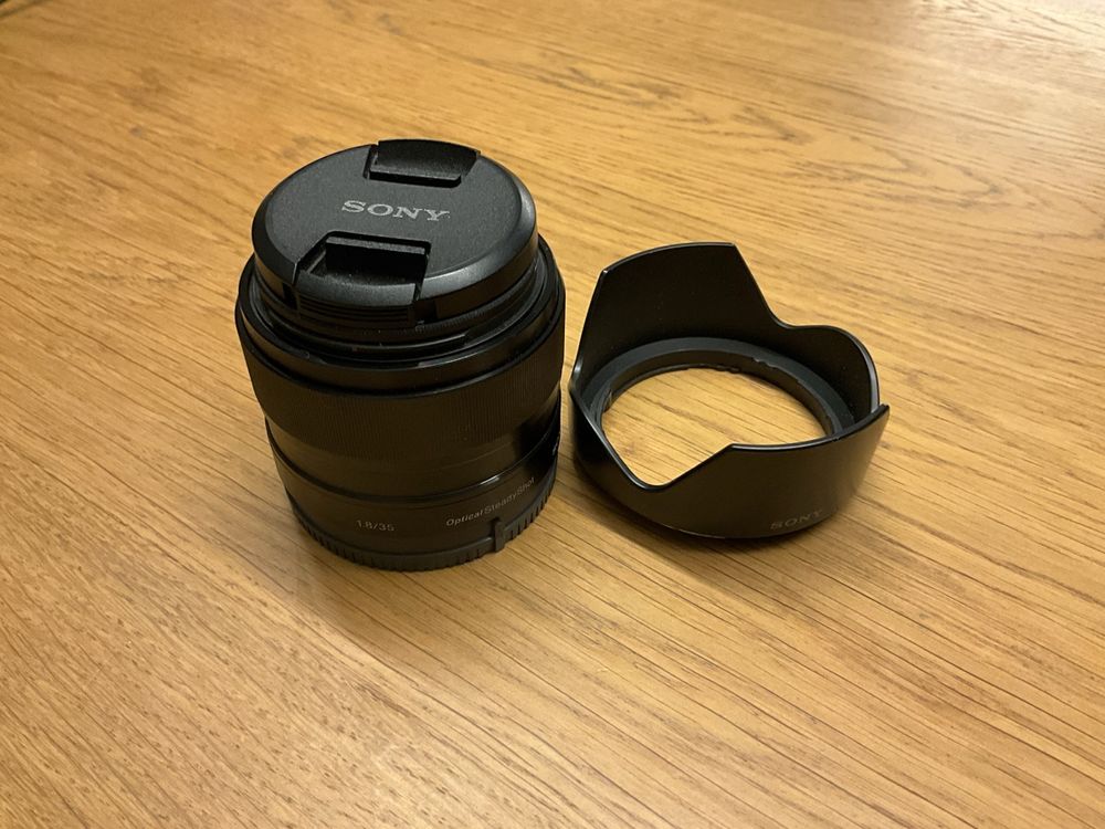 Sony A6400 + Sony 35 mm f 1.8 OSS - Kit (Gebraucht) in Tramelan für CHF