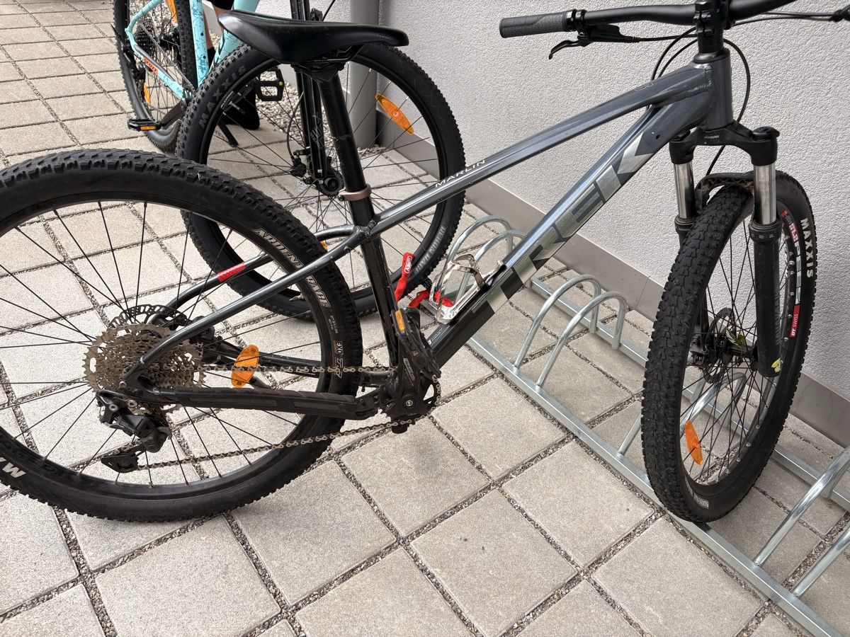 Velos: Mountainbike Trek Marlin 5 gebraucht  – Gebraucht aus Seuzach von Sabtwin