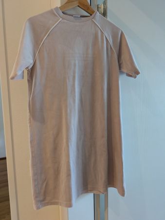 Adidas Kleid kurzarm Grösse S guter Zustand