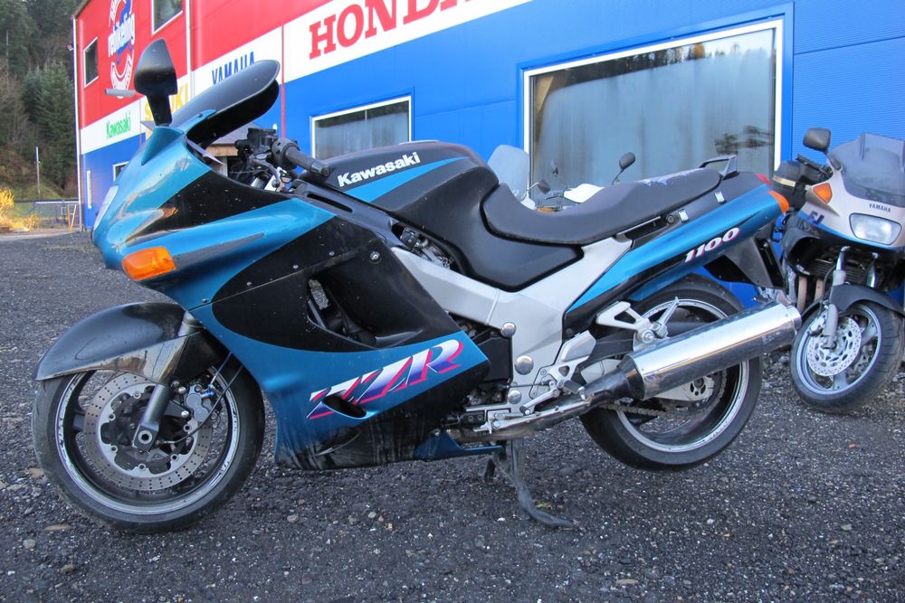 Kawasaki ZZR 1100 für Export od EinachserRacing Kaufen auf Ricardo