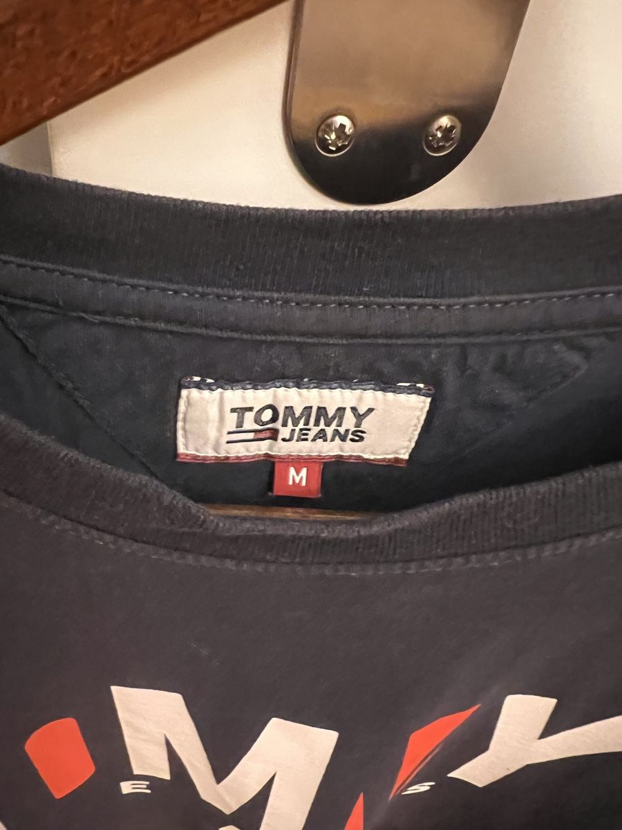 Tommy Hilfiger T-shirt: Tommy Jeans Shirt M – Usato da Thalwil venduto da apudhelvetia 1