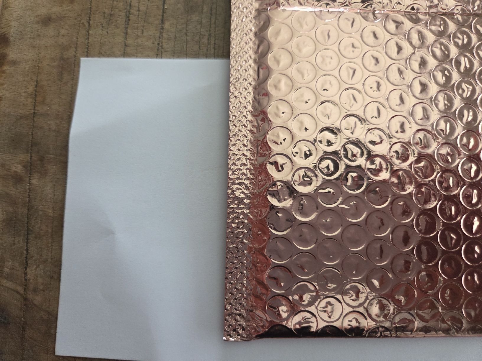 Buste & buste per spedizione: 6 Stück Luftpolsterkuvert roségold – Nuovo (secondo la descrizione) da Kriens venduto da Nats1 2