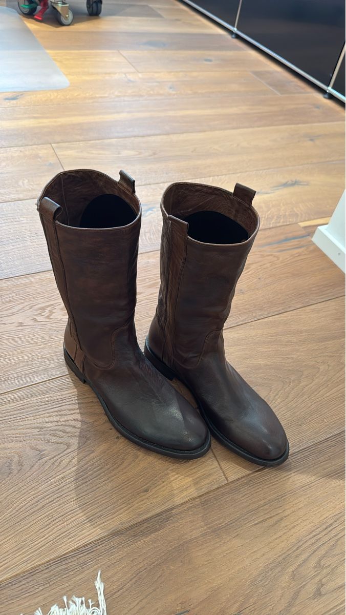 Navyboot Scarpe da uomo: Stilvolle Lederstiefel in Braun – Nuovo (secondo la descrizione) da Gommiswald venduto da Regulastein01