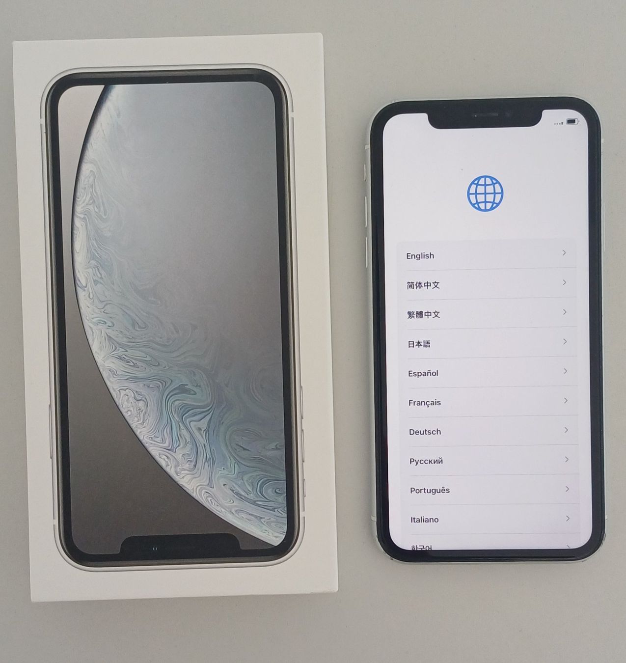 Apple Portables: iPhone XR, Weiss, 64GB – D'occasion à Rothenburg par Hatari 3