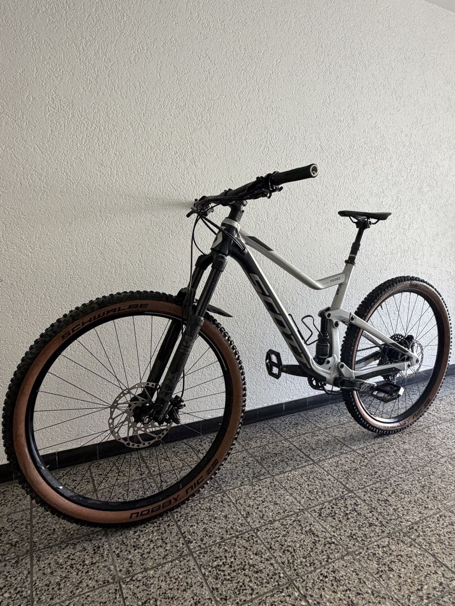 Scott Velos: Scott Genius 940 TOP MTB – Gebraucht aus Stansstad von 91PD 3