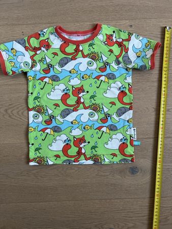 Wie neu: Elastisches T-Shirt Gr. 92/98 mit Füchsen