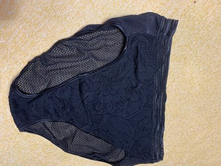 Chic slip trasparente di pizzo e tulle-tgM/L