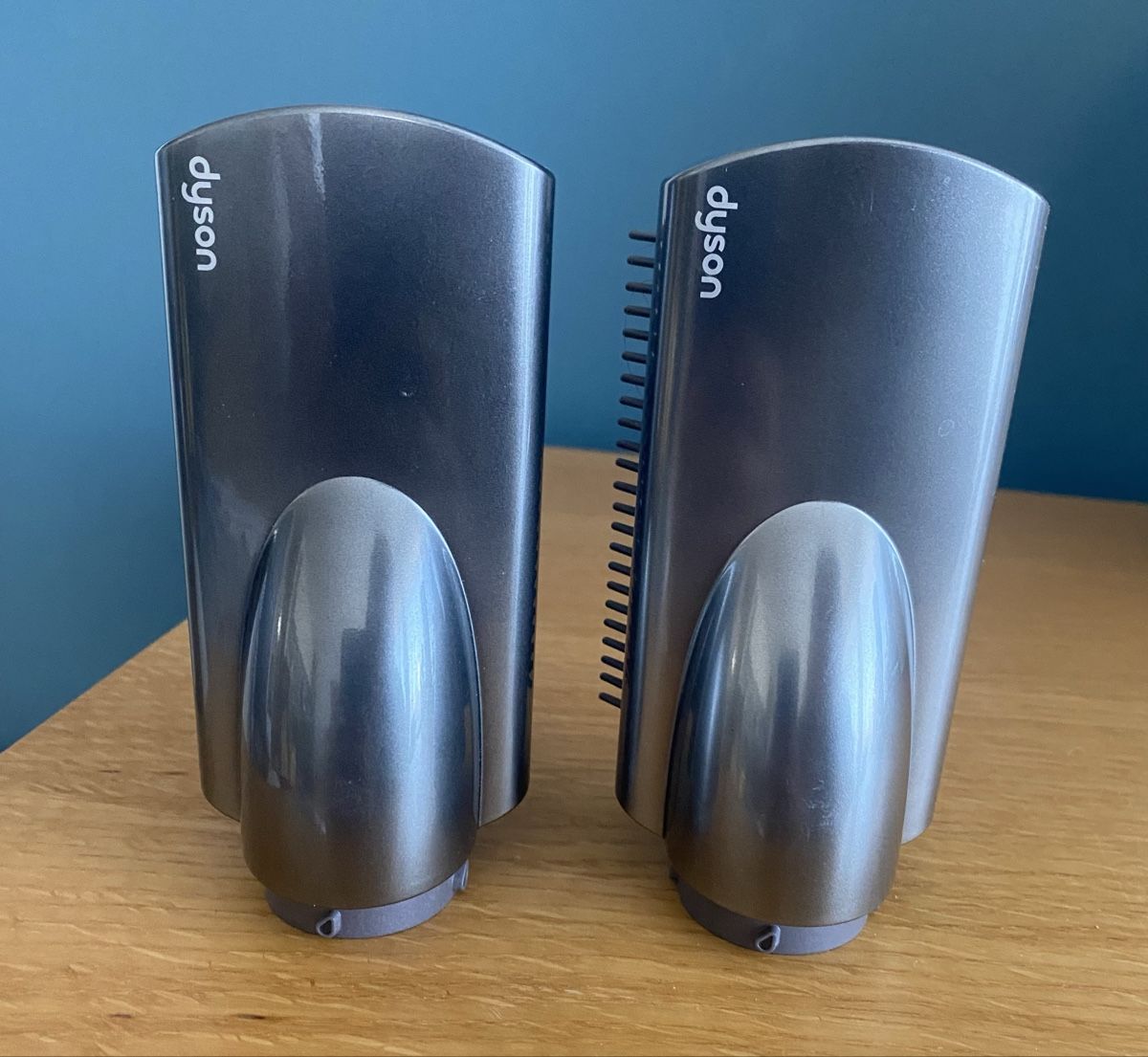 Dyson Sonstiges für Haushalt & Wohnen: Lot de 2 brosses pour Dyson Airwrap – Gebraucht aus Lausanne von HomeDepose 3