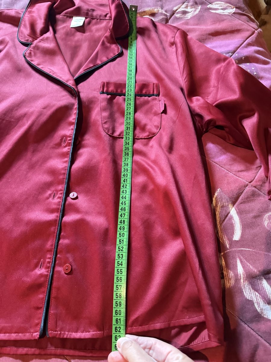 Calvin Klein Negligees & Pigiami: Ensemble Pyjama Satin Calvin Klein  taille L – Nuovo e nell'imballaggio originale da Collombey venduto da canny76 4