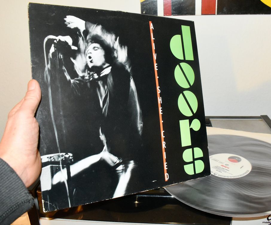 The Doors–Alive, She Cried GERMAN LP  VG+/VG(+) club edition 1