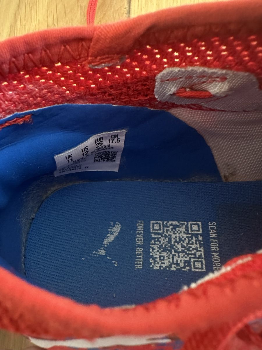Puma Schuhe für Jungen: Fussballschuhe Puma Grösse 29 – Gebraucht aus Oftringen von Anci.di 2