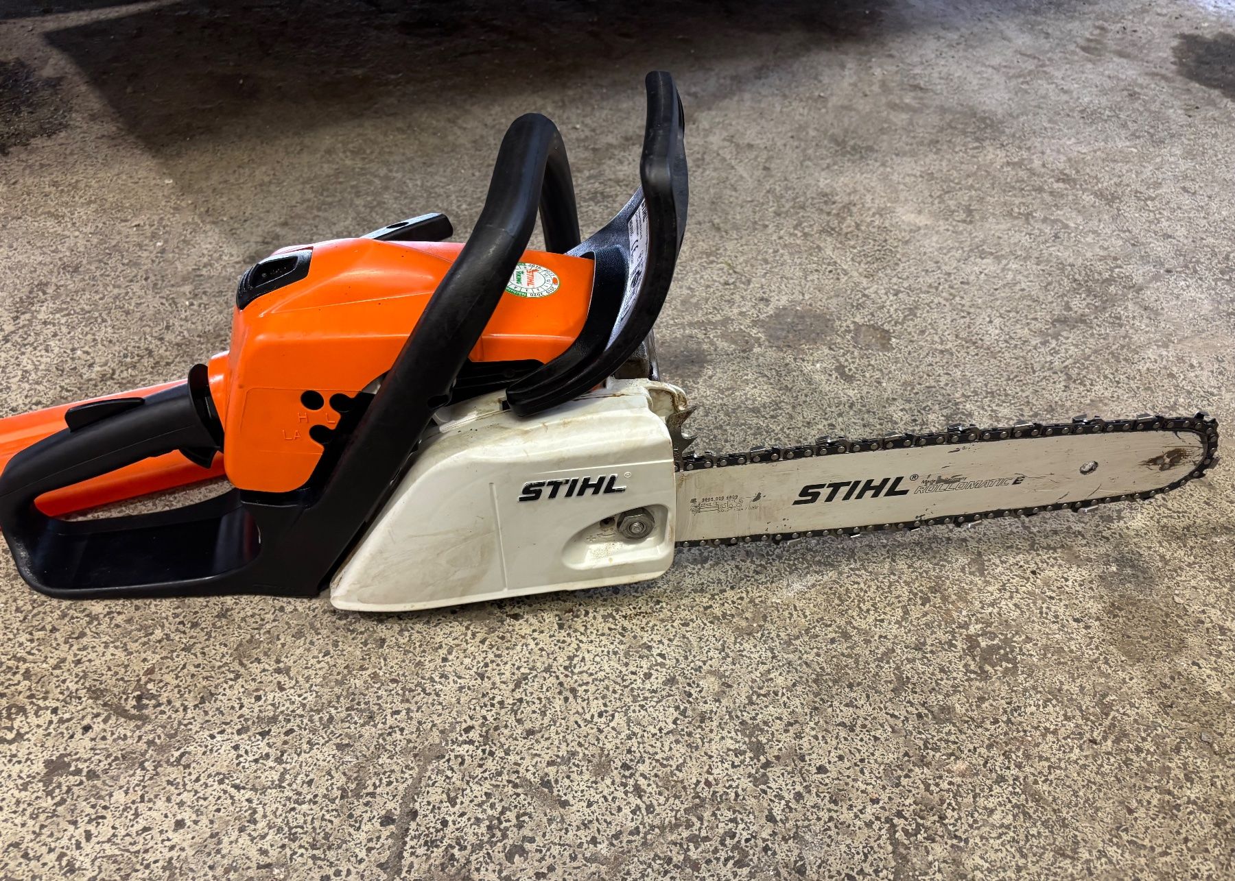 Stihl Seghe: Stihl MS 211 Motorsäge – Usato da Grono venduto da Alpina6537 3