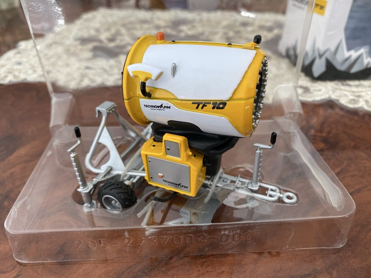 Kit di modellismo & Modellini statici: technoalpin tf 10  – Nuovo e nell'imballaggio originale da St. Margrethen SG venduto da Alfista_159 5