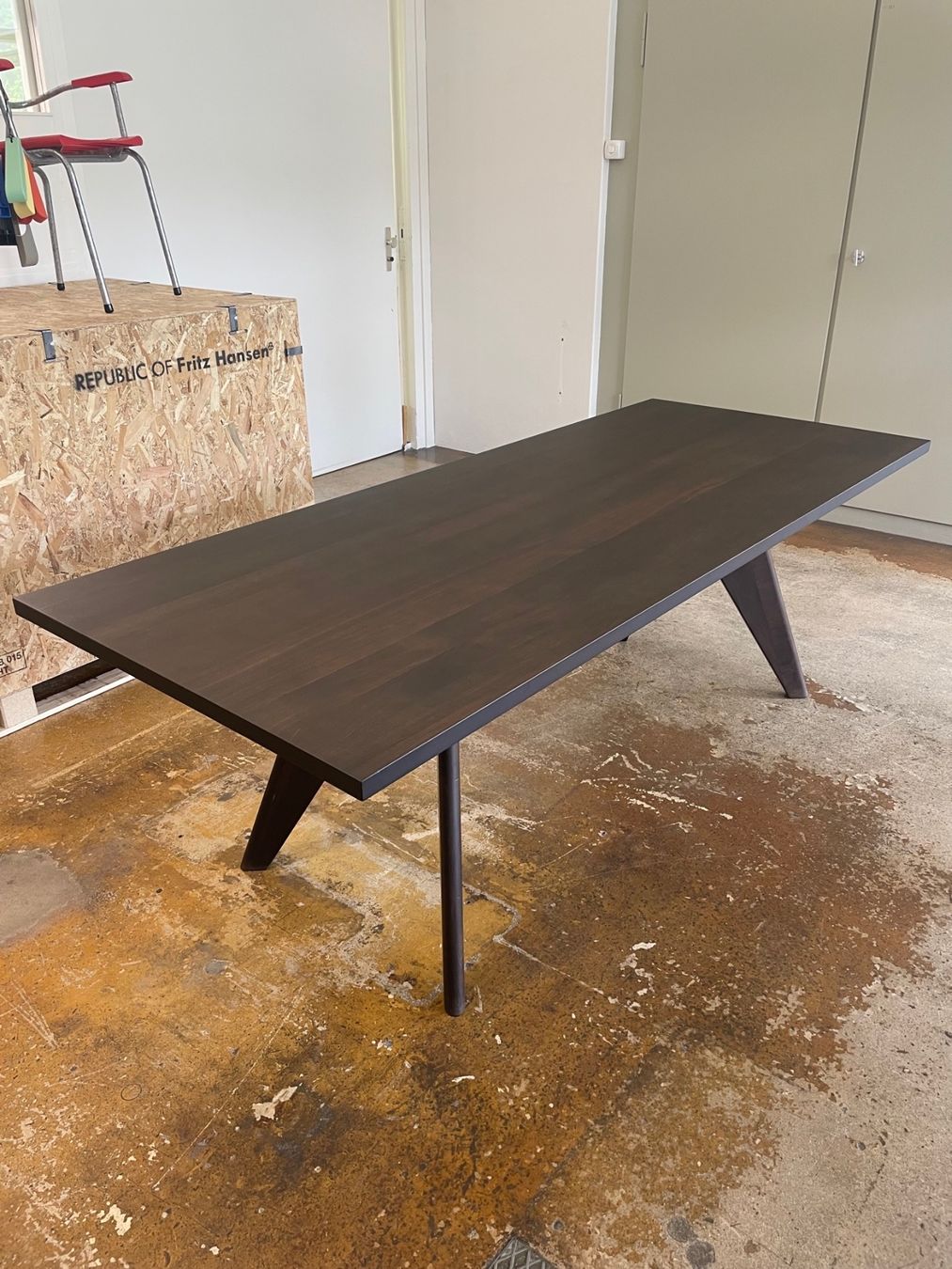 Vitra Tavoli: vitra. Table S.A.M. Bois_Jean Prouvé, 1941 – Usato da Herisau venduto da playoff15 1