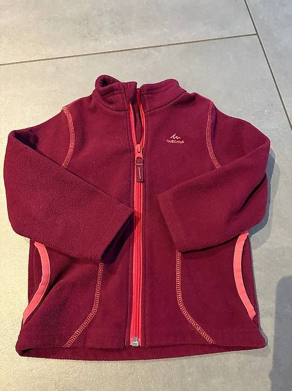 Pulls et sweat-shirts: Polaires chaudes – D'occasion à Semsales par lor_2lvn