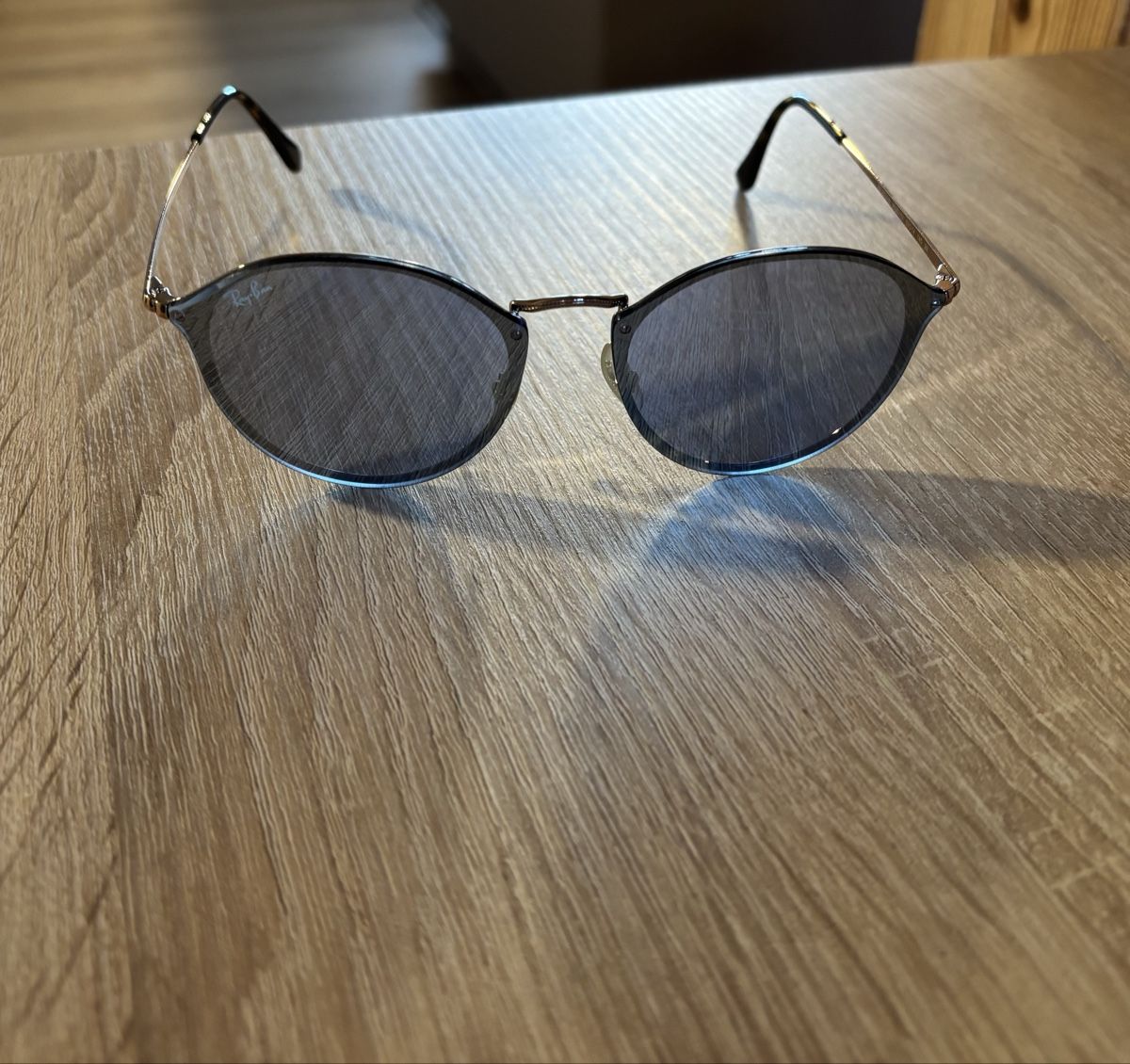 Occhiali & Lenti: Sonnenbrille Rayban – Usato da Lobsigen venduto da Ceema 1