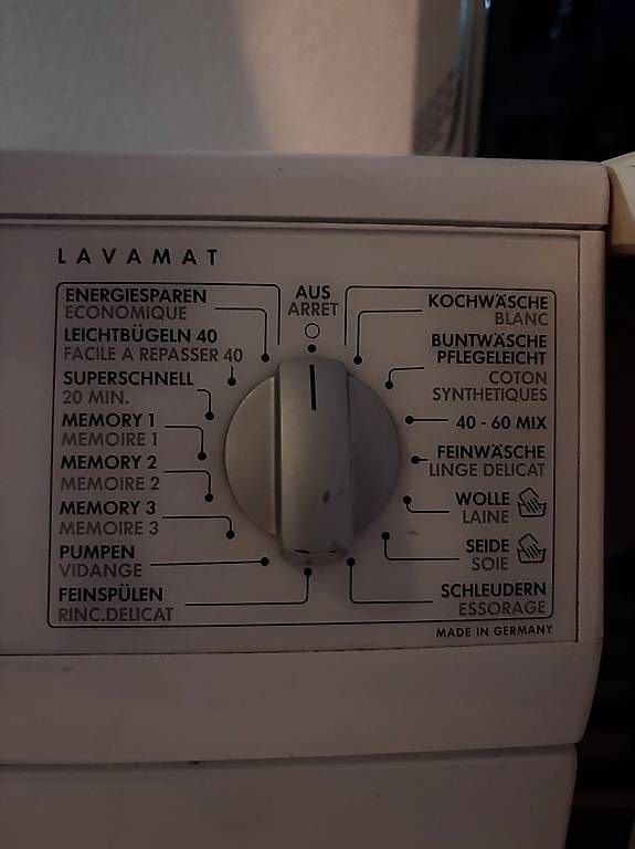 Lavatrici: Waschmaschine – Usato da Riehen venduto da Ste24 2