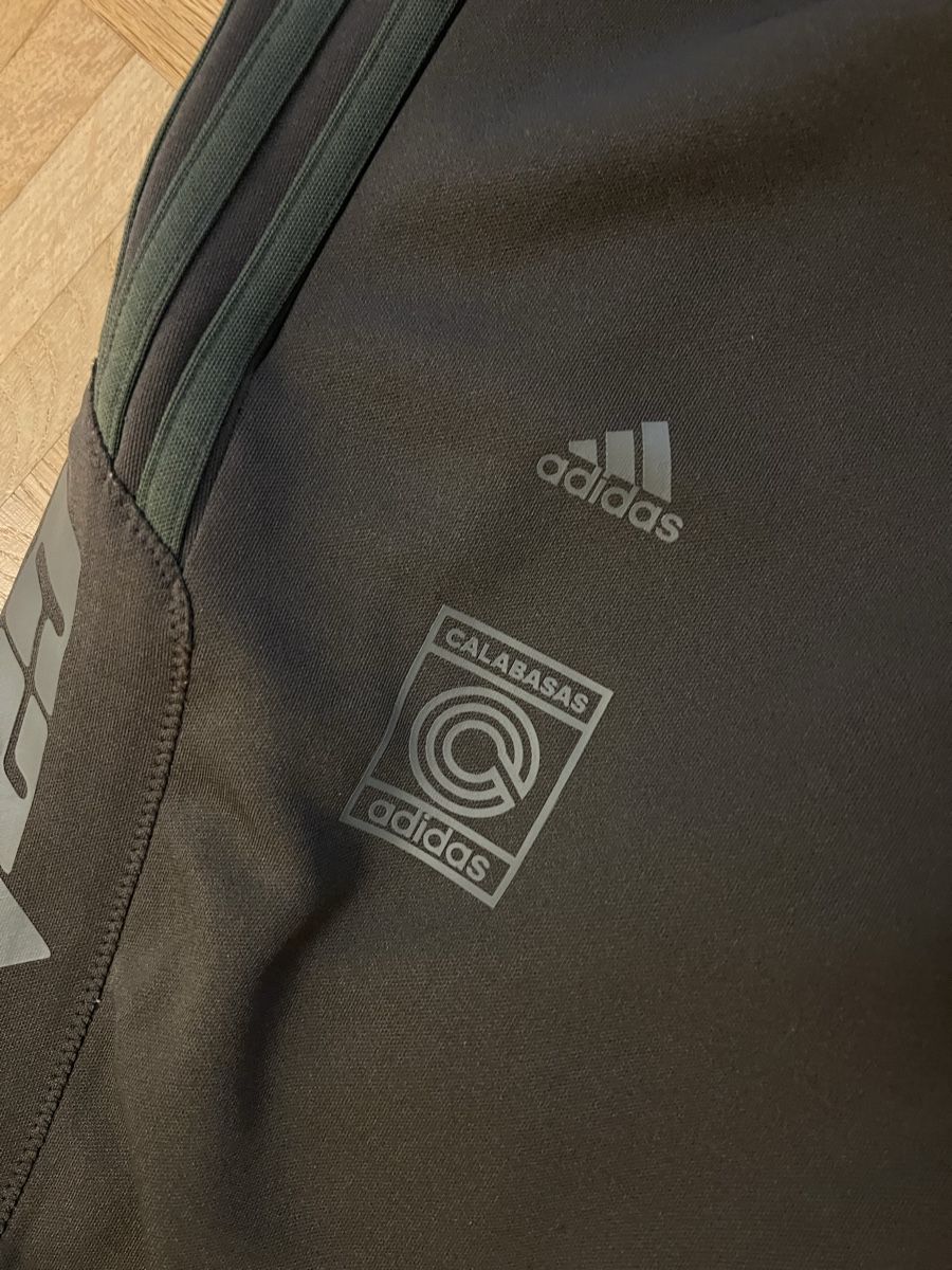 Adidas Pantaloni: Adidas Calabasas Jogginghose Gr. M – Usato da Zürich venduto da sop_xbd7 3