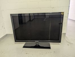 Samsung Fernseher UE37C5100QW  gebraucht guter Zustand.