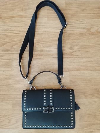 Sac à main et bandoulière