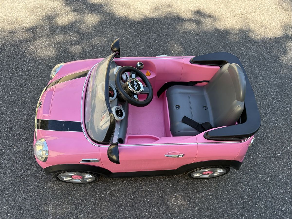 Véhicules pour enfants: Mini  Cooper elektro  – D'occasion à Benglen par Dubai1234 1