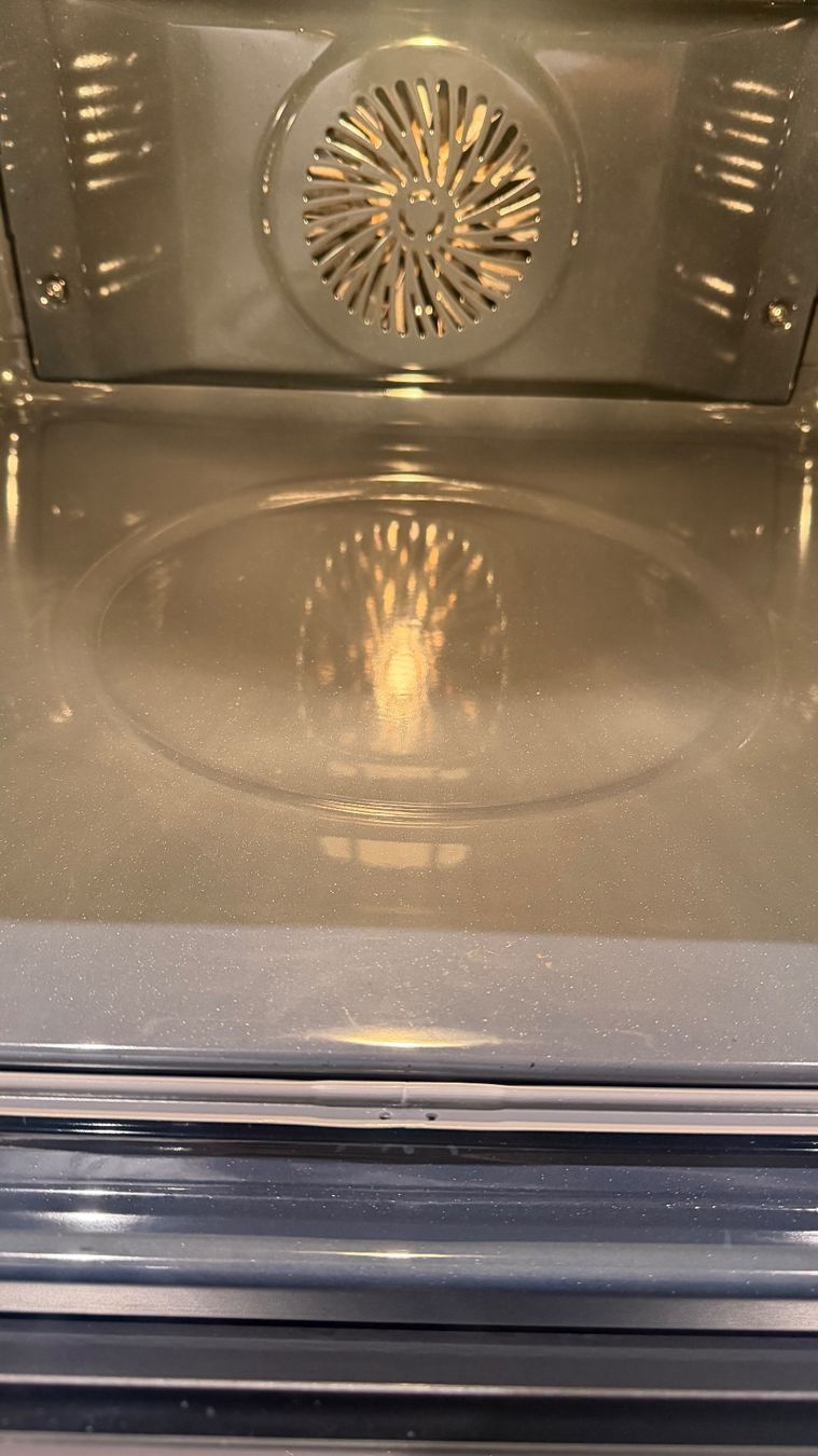 Electrolux Forni: Electrolux Einbaubackofen Schwarz Spiegel – Nuovo (secondo la descrizione) da Möriken AG venduto da esr_q95s 2