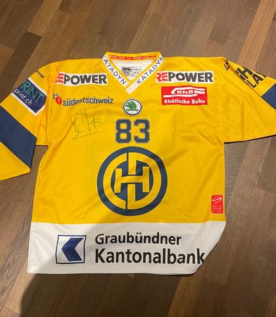 Eishockey Trikot SIGNIERT HC Davos RvA 83