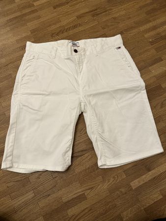 Tommy Hilfiger Chino Shorts Weiss Grösse 34 Sommer-Must-Have