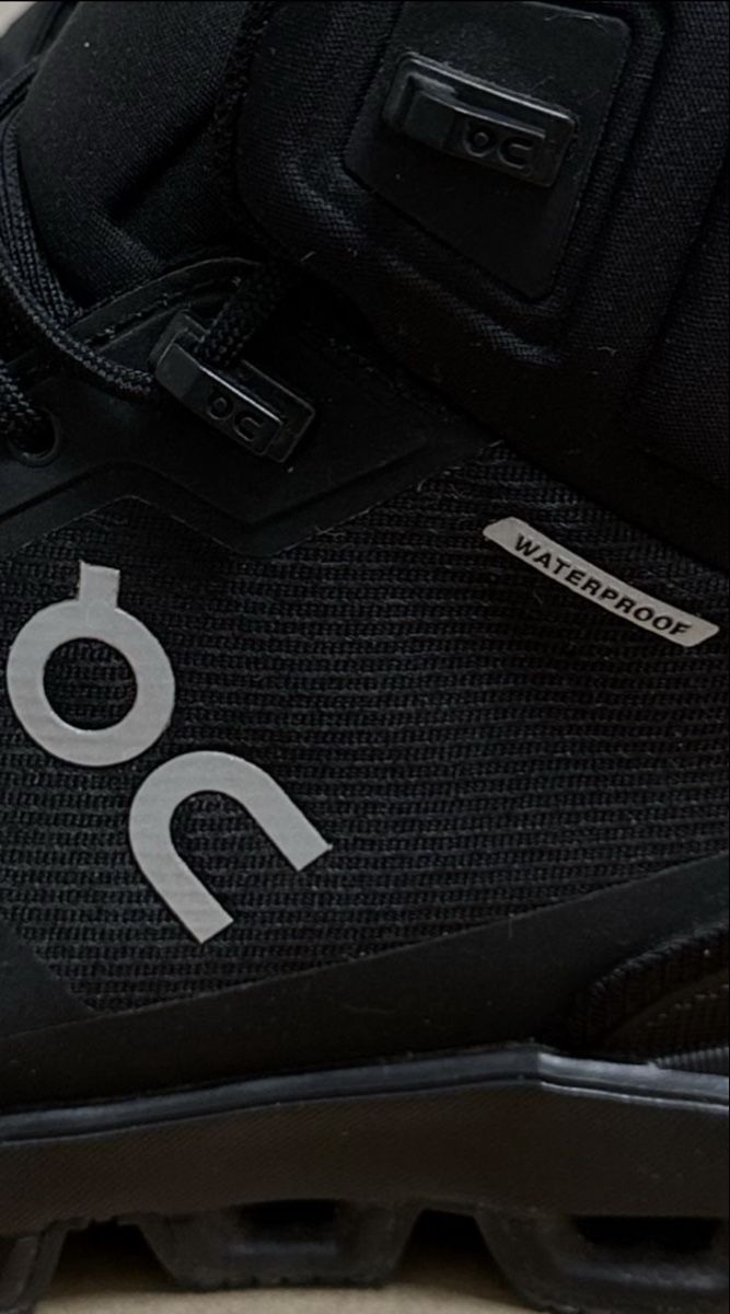 On Scarpe da uomo: ON schuhe G 42.5 – Usato da Maienfeld venduto da tobeyl2020 5