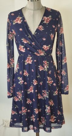 XS 34 ANNA FIELD leichtes Kleid Wickeloptik floral Chiffon