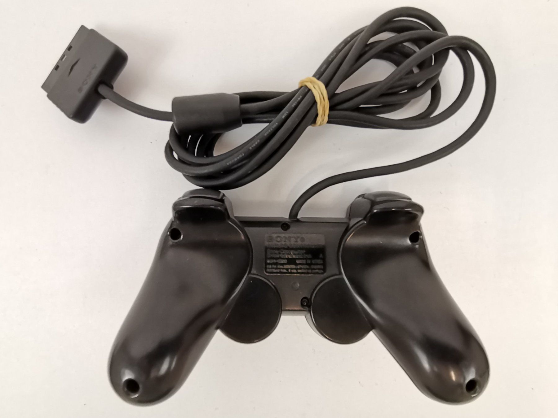 Sony Console: SONY PLAYSTATION 2 Slimline - inkl. 4 Games – Usato da Schaffhausen venduto da Restwert_SH 8