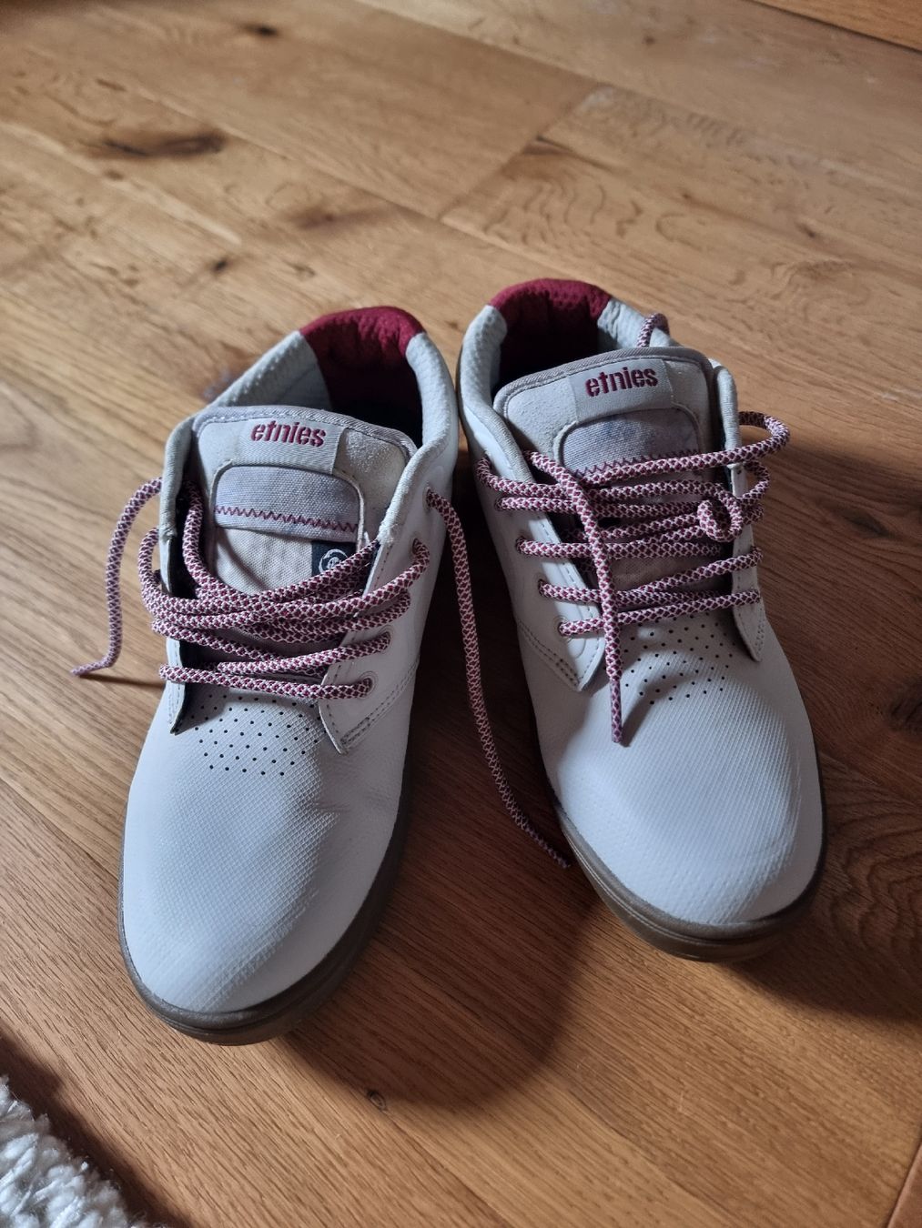 Etnies Scarpe da donna: Bikeschuhe etnies 39 – Nuovo (secondo la descrizione) da Breitenbach venduto da V_Kuebler