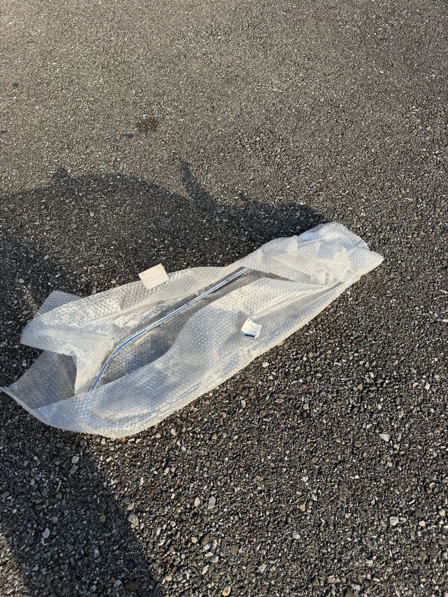 Ford Alle Autoersatzteile: Original FORD Rahmen Kühlergitter FORD B-MAX 1835982 – Neu und originalverpackt aus Grenchen von JJ___ 3