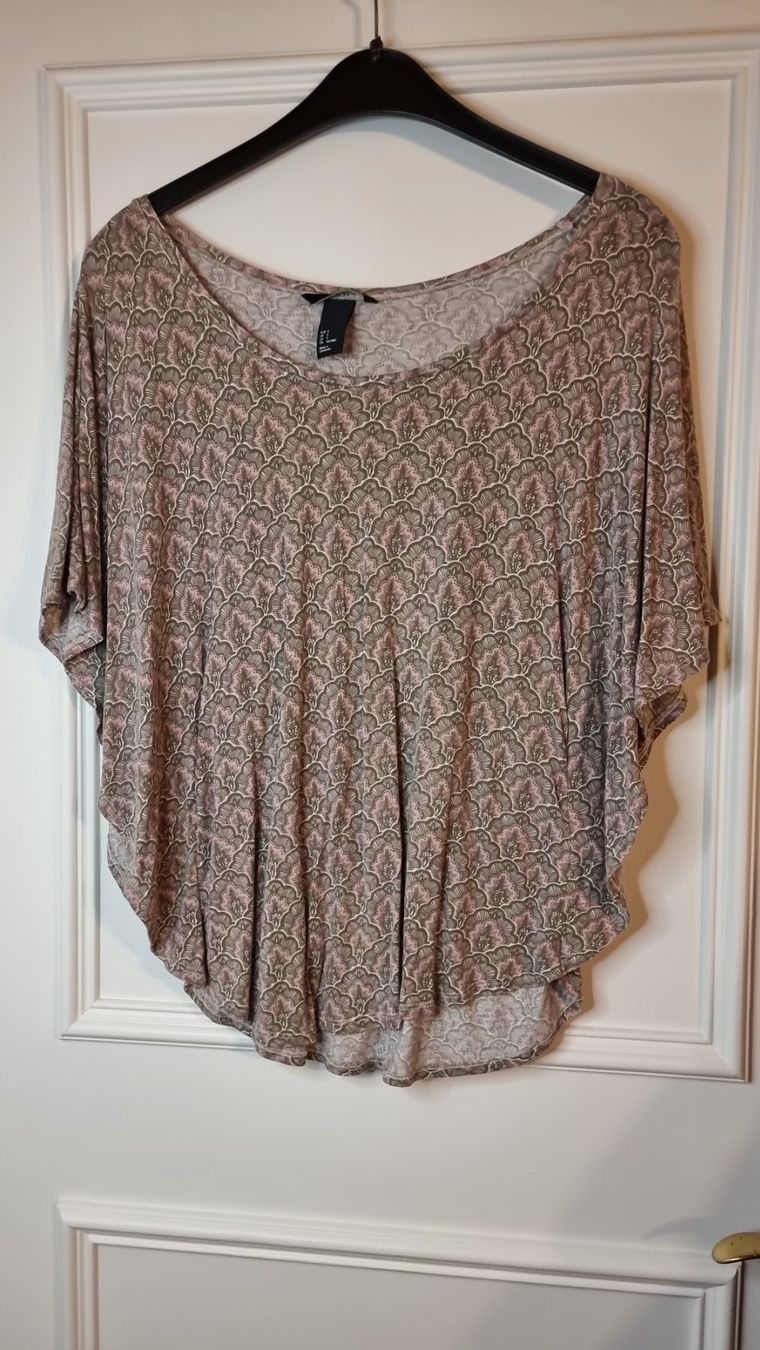 H&M Blusen: H&M Bluse Größe 36/38 – Gebraucht aus Wald ZH von Martin79 4
