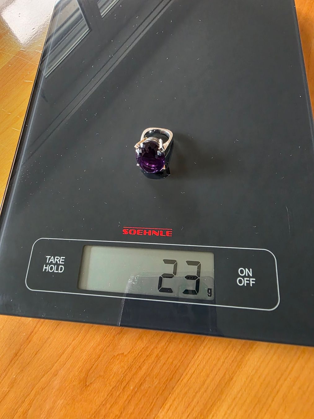 Anelli: Ring mit sehr grossem Amethyst – Usato da Langendorf venduto da munzli59 5