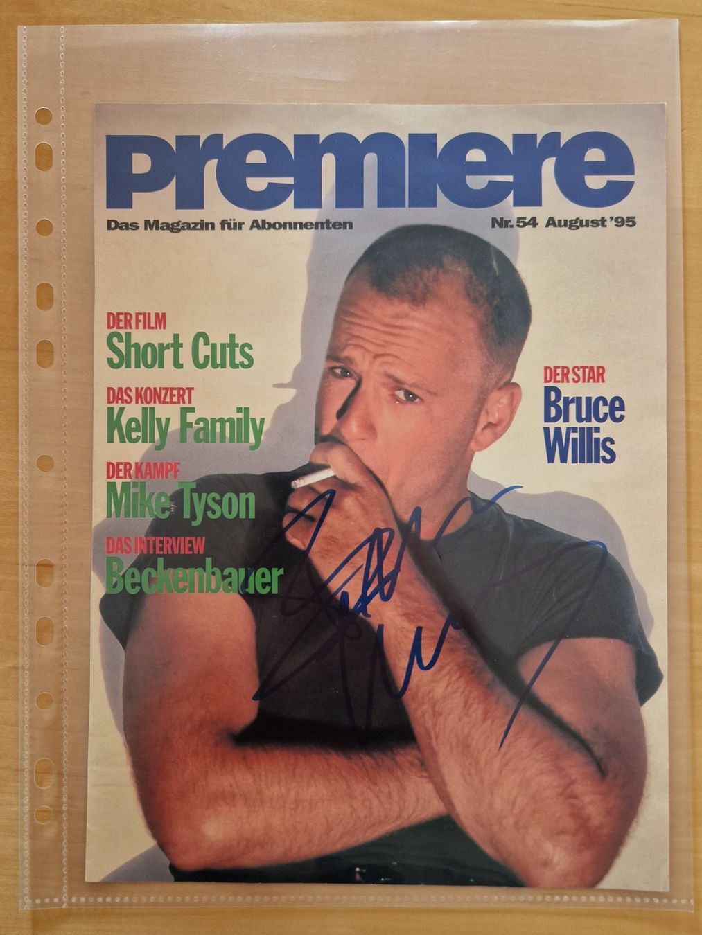 Autogramme: Bruce Willis, Original Autogramm auf Titelseite in Farbe – Gebraucht aus Salmsach von Schusoa